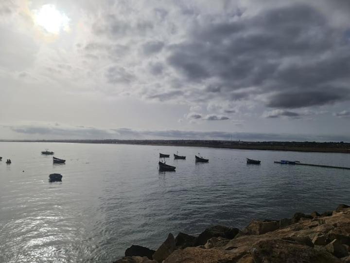 Appartement De Luxe Front Mer A Dar Bouaaza Dar Bouazza Exterior foto