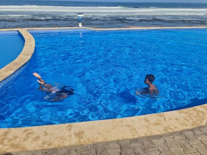 Appartement De Luxe Front Mer A Dar Bouaaza Dar Bouazza Exterior foto